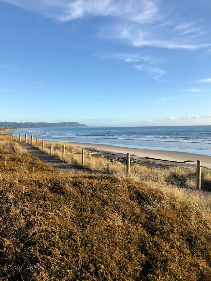 Bowentown Beach Holiday Park Waihi Exterior photo